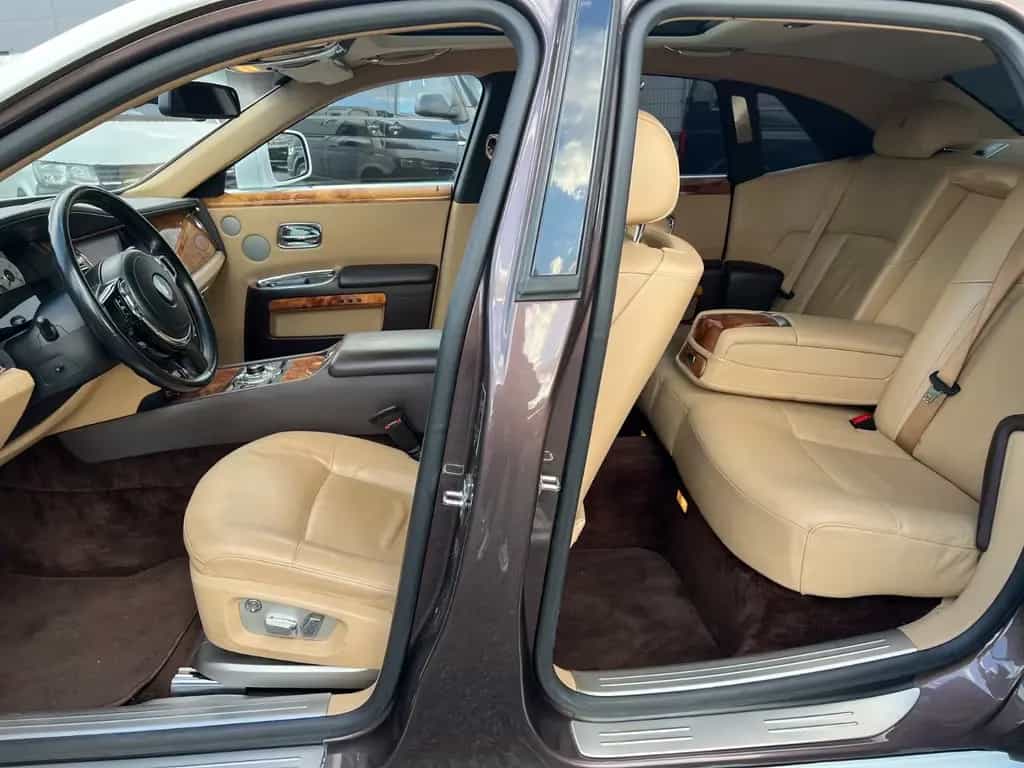 Rolls-Royce Ghost 6.6 V12*MOTOR ÜBERHOLT*KLIMA*LEDER*NAVI* 07/2011-photo-9