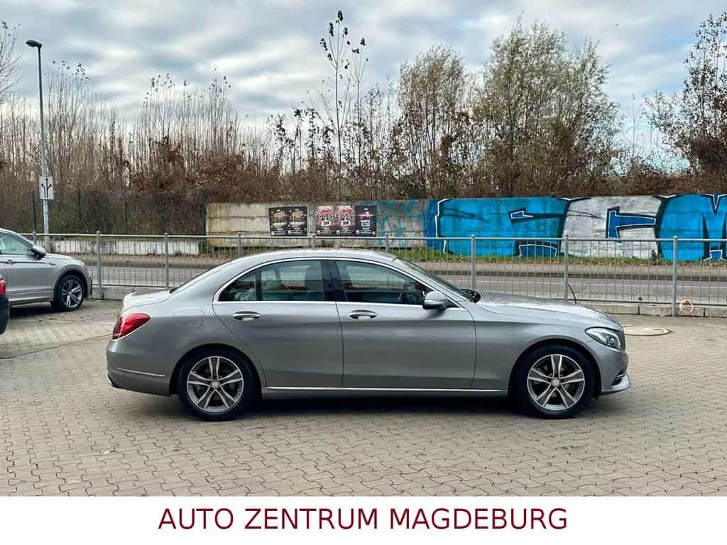Mercedes-Benz C 180 Limo. *AVANTGARDE*1.HAND*LED*NAV*STANDHZG* 03/2015-photo-4