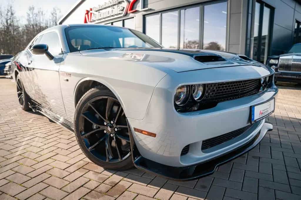 Dodge Challenger 5,7 HEMI V8 Leder Kamera 06/2023-photo-15