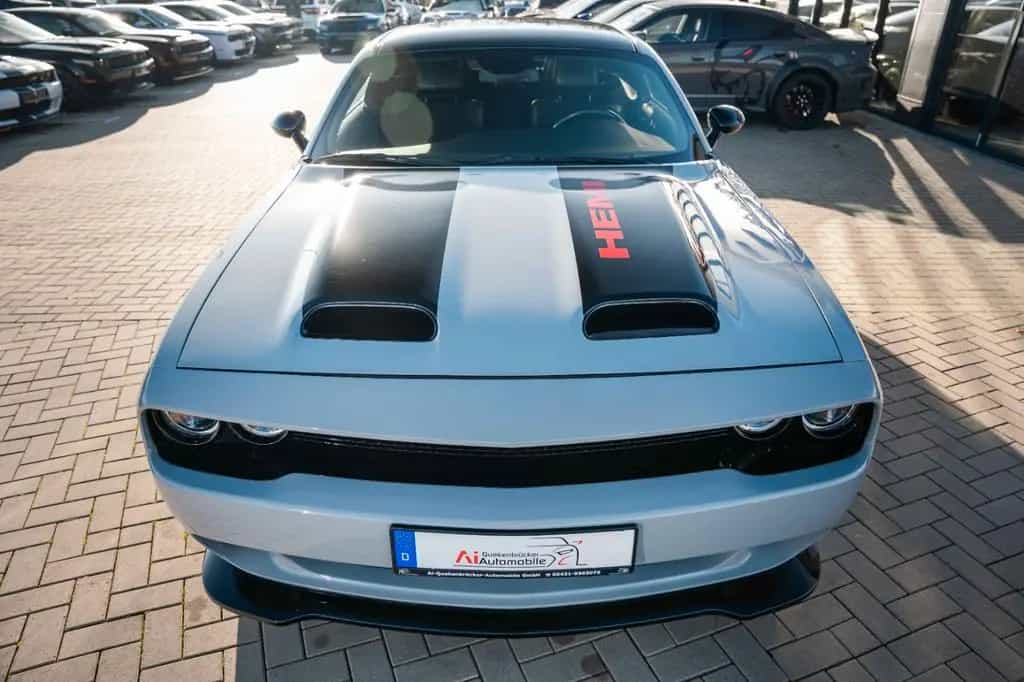 Dodge Challenger 5,7 HEMI V8 Leder Kamera 06/2023-photo-17