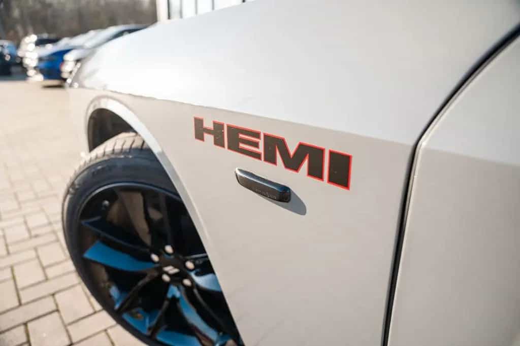 Dodge Challenger 5,7 HEMI V8 Leder Kamera 06/2023-photo-20