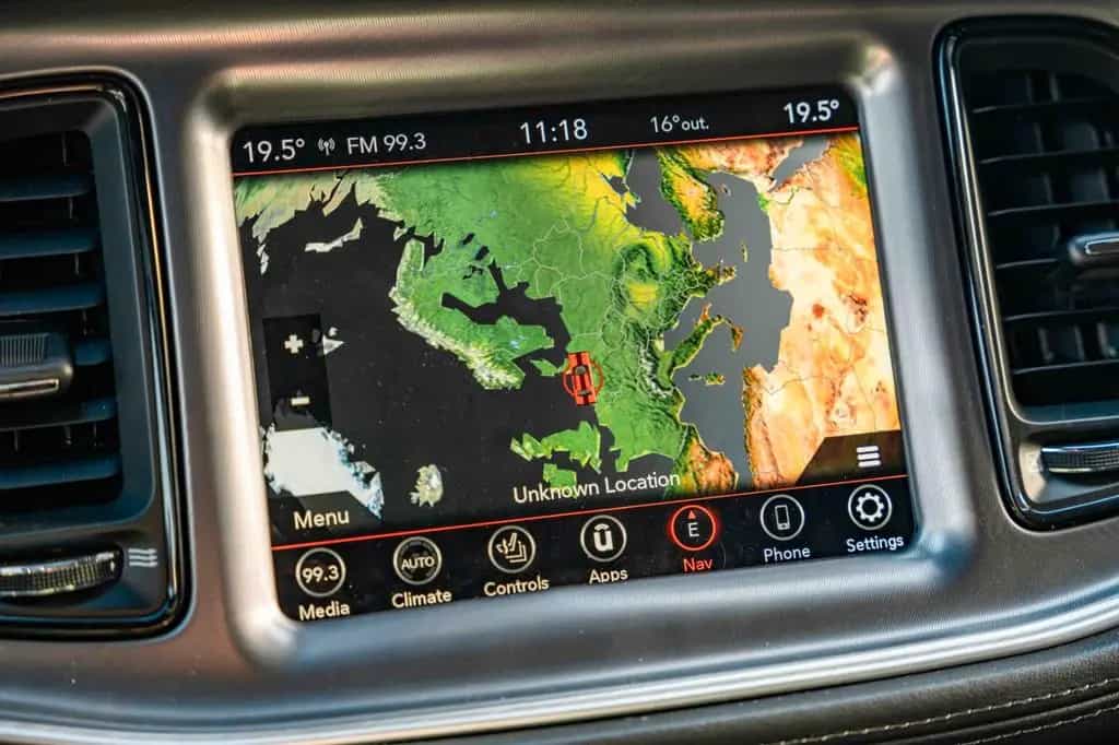 Dodge Challenger 5,7 HEMI V8 Leder Kamera 06/2023-photo-30