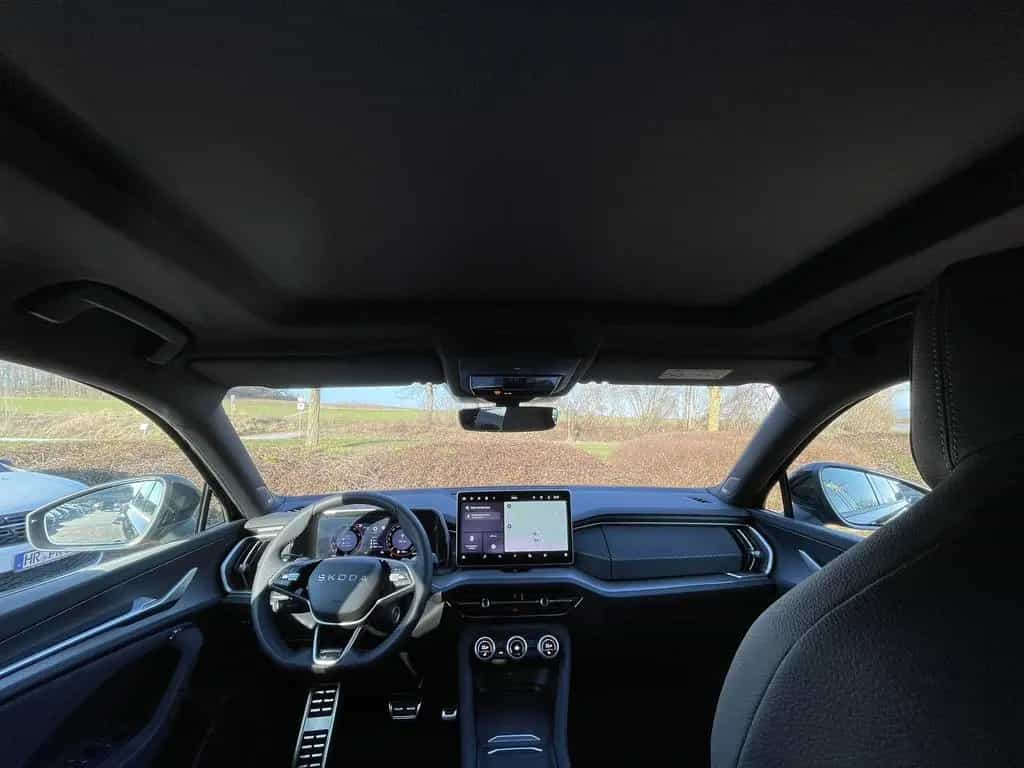 Skoda Kodiaq 1.5 TSI DSG Sportline NEUES MODELL PANO 7 null-photo-14