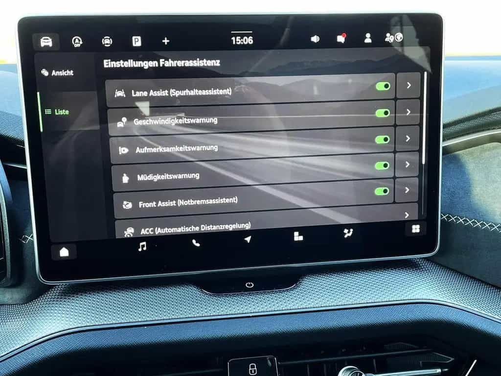 Skoda Kodiaq 1.5 TSI DSG Sportline NEUES MODELL PANO 7 null-photo-25