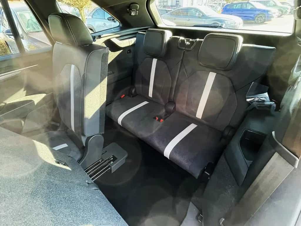 Skoda Kodiaq 1.5 TSI DSG Sportline NEUES MODELL PANO 7 null-photo-9