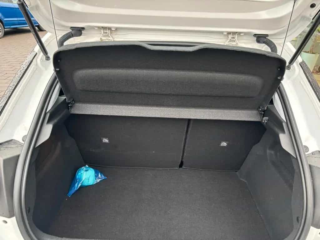 Opel Corsa F Elegance 09/2022-photo-3