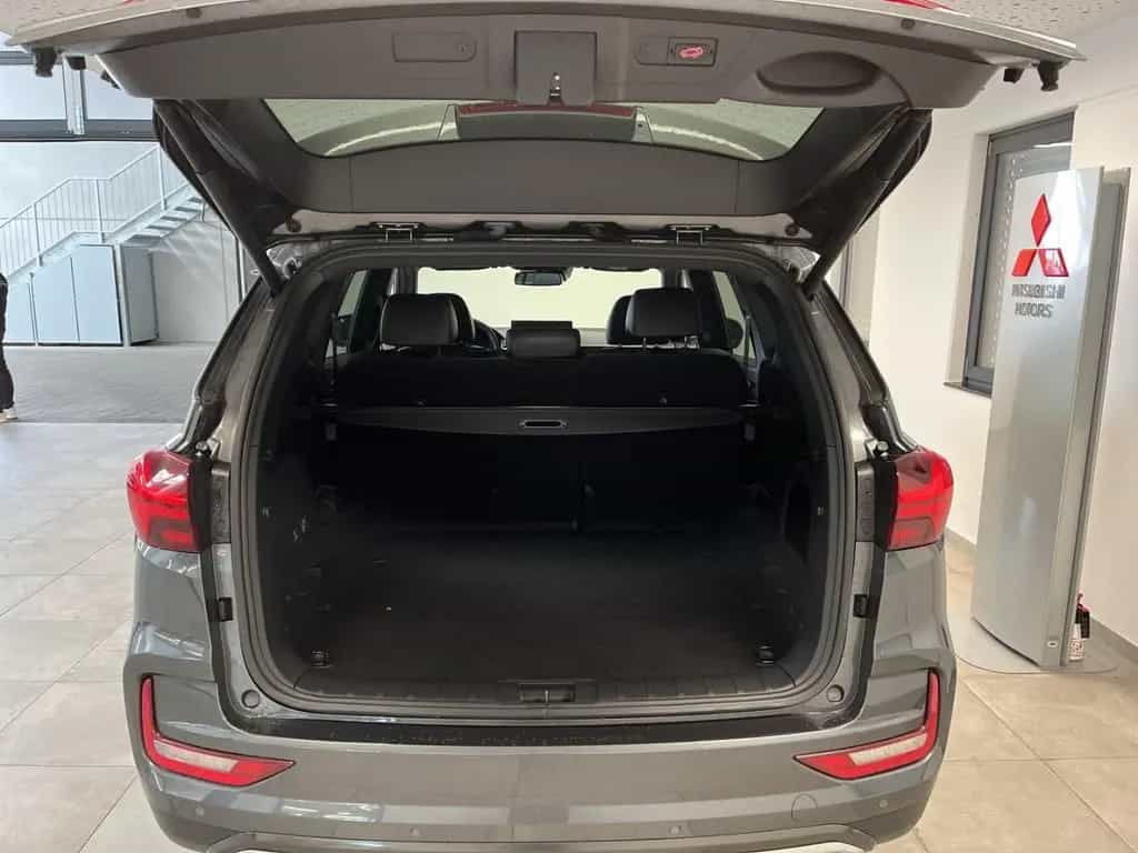 KGM Rexton 2.2 D Lux LED ACC Klimasitze Navi 360Grad 06/2025-photo-5
