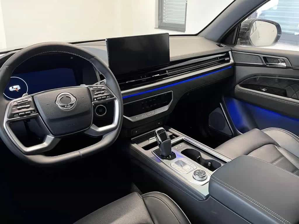 KGM Rexton 2.2 D Lux LED ACC Klimasitze Navi 360Grad 06/2025-photo-8