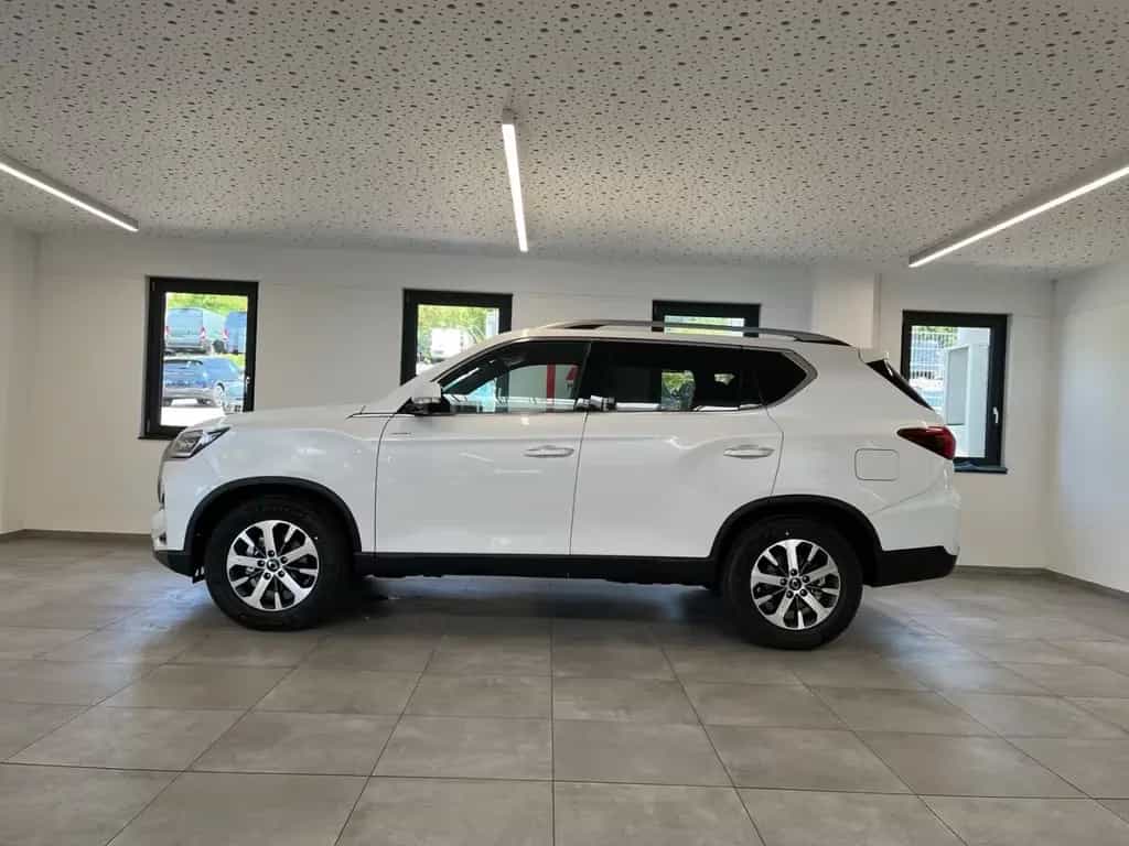Ssangyong REXTON 2.2 D Lux 4WD LED Navi Abstandstempomat 3 06/2025-photo-1