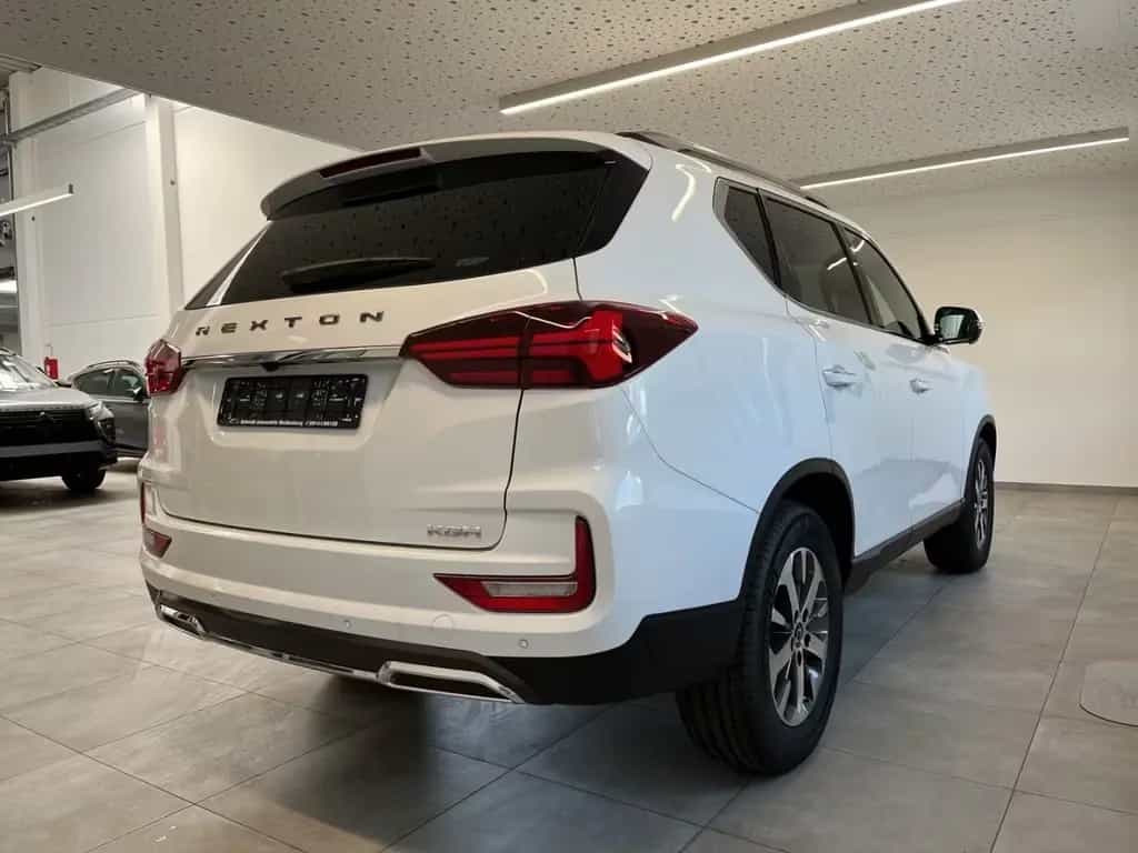 Ssangyong REXTON 2.2 D Lux 4WD LED Navi Abstandstempomat 3 06/2025-photo-3