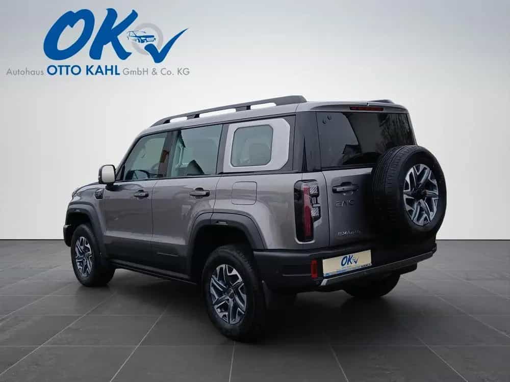BAIC BJ40 null-photo-1