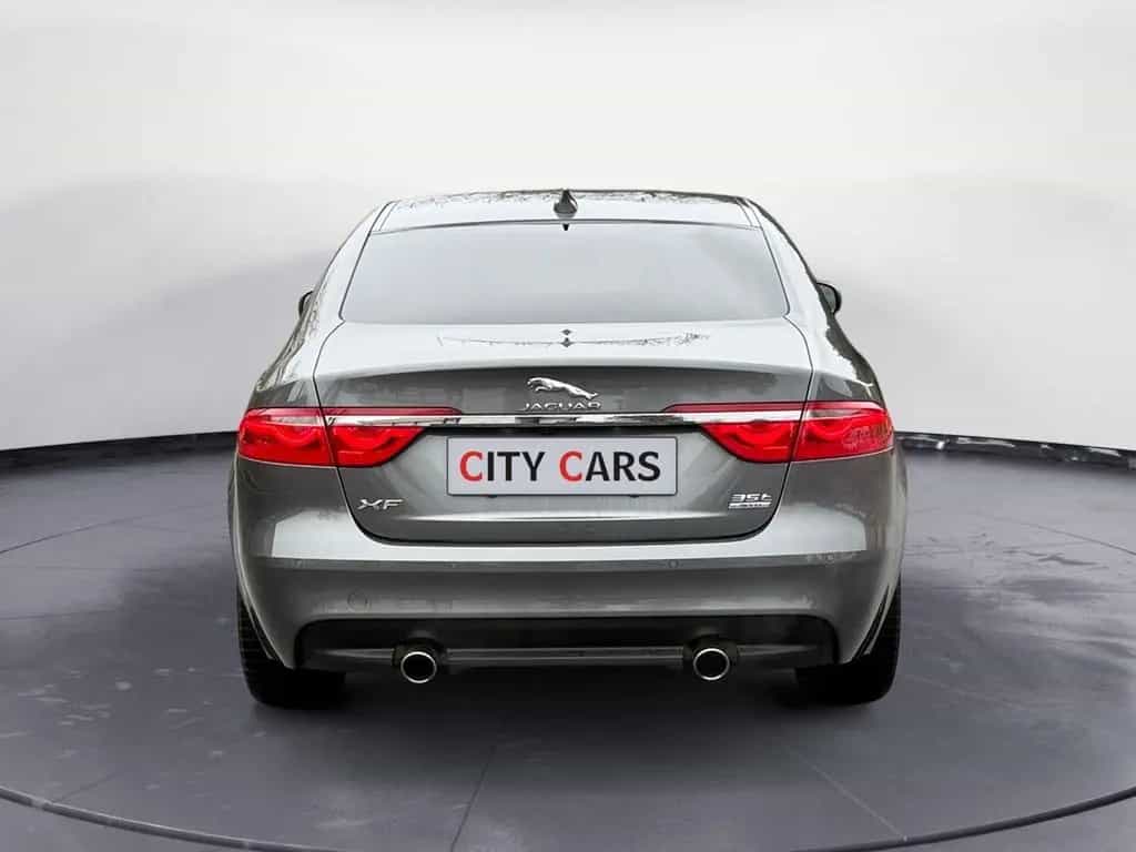 Jaguar XF Portfolio 3.0 V6 AWD Navi Kamera Xenon 07/2016-photo-4