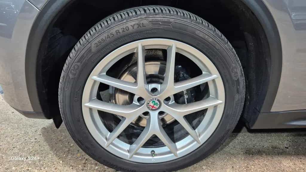 Alfa Romeo Stelvio First Edition Q4 04/2017-photo-23