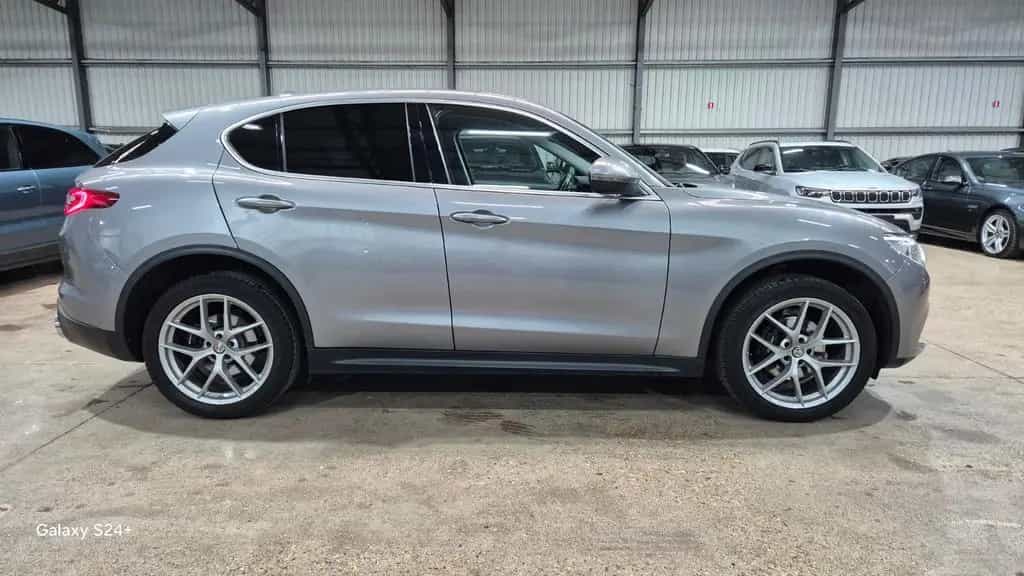 Alfa Romeo Stelvio First Edition Q4 04/2017-photo-3