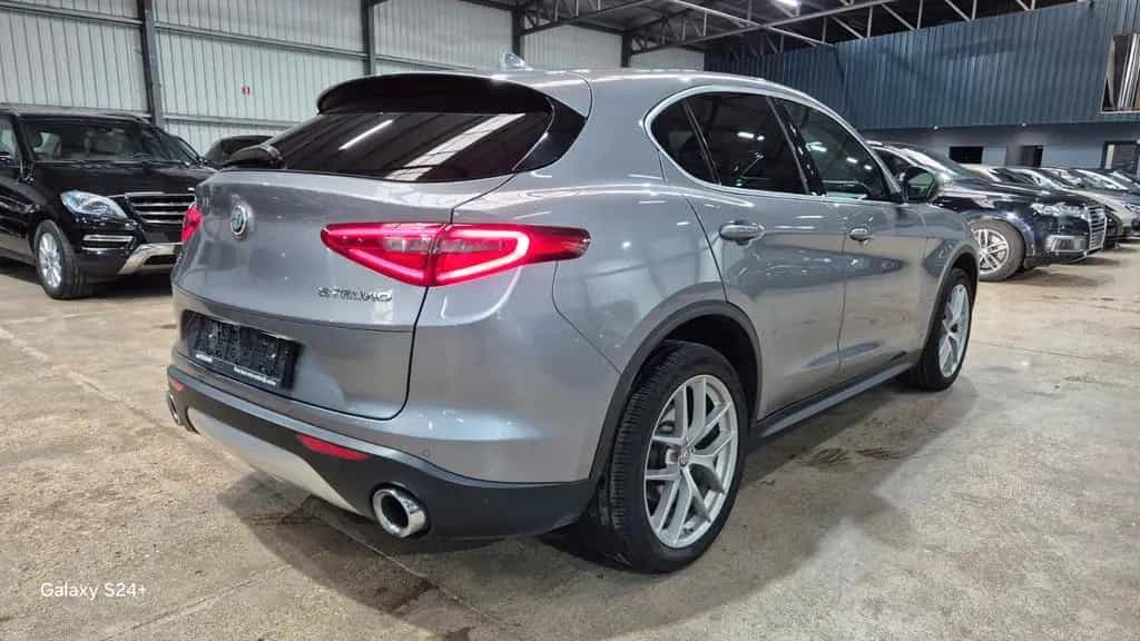 Alfa Romeo Stelvio First Edition Q4 04/2017-photo-4