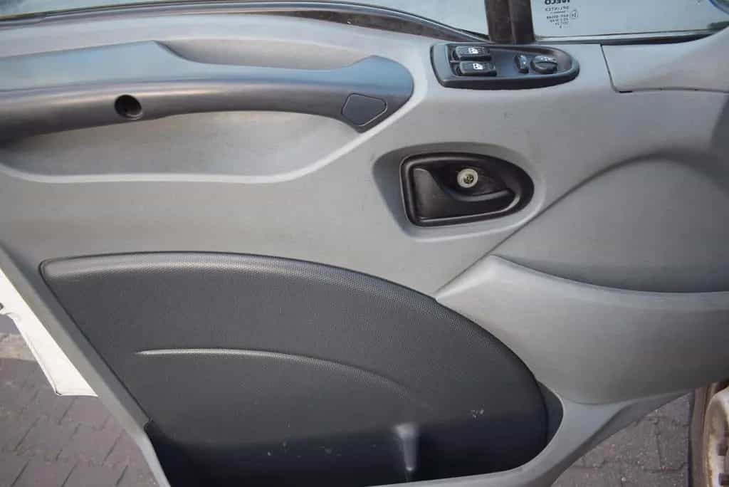 Iveco Daily C30V 07/2011-photo-7