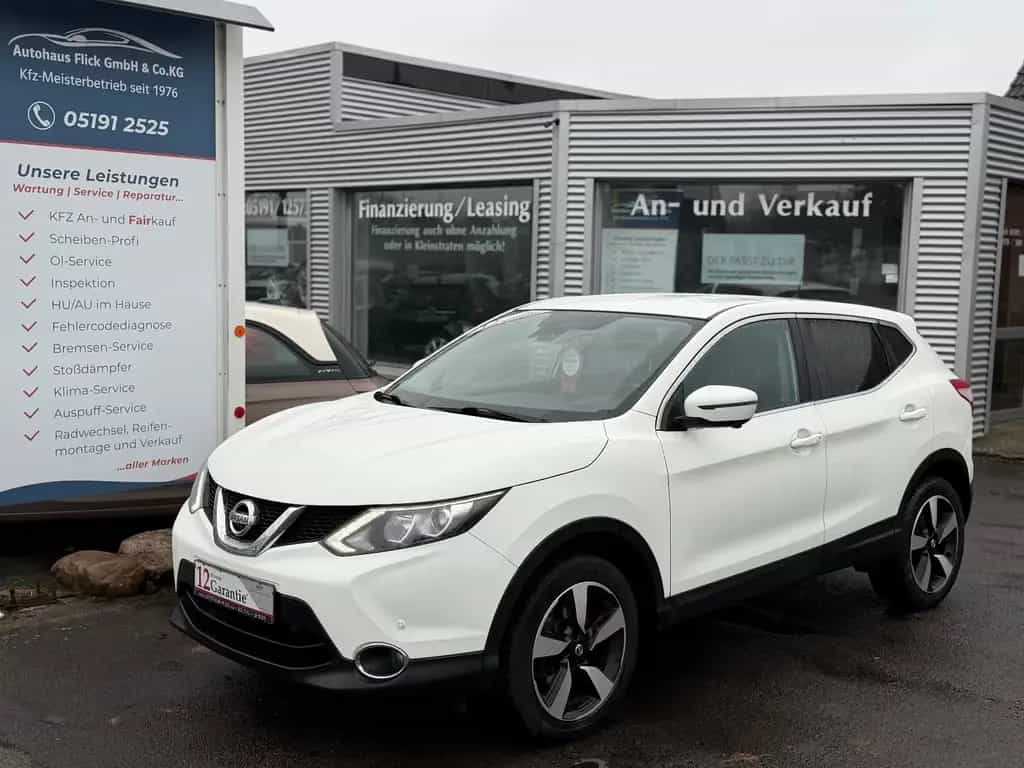 Nissan Qashqai N-Connecta/360°/Navi/Keyless/Tempomat 02/2017-photo-0
