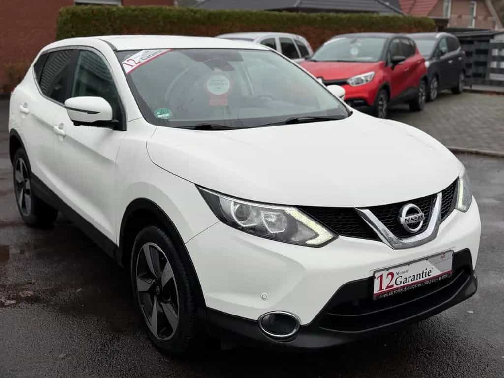 Nissan Qashqai N-Connecta/360°/Navi/Keyless/Tempomat 02/2017-photo-1