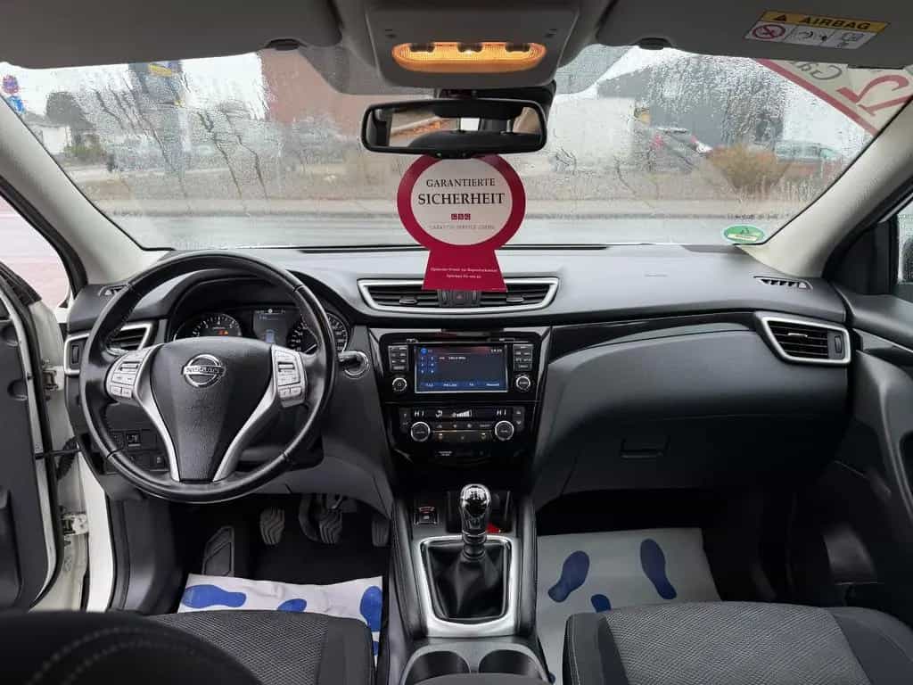 Nissan Qashqai N-Connecta/360°/Navi/Keyless/Tempomat 02/2017-photo-10