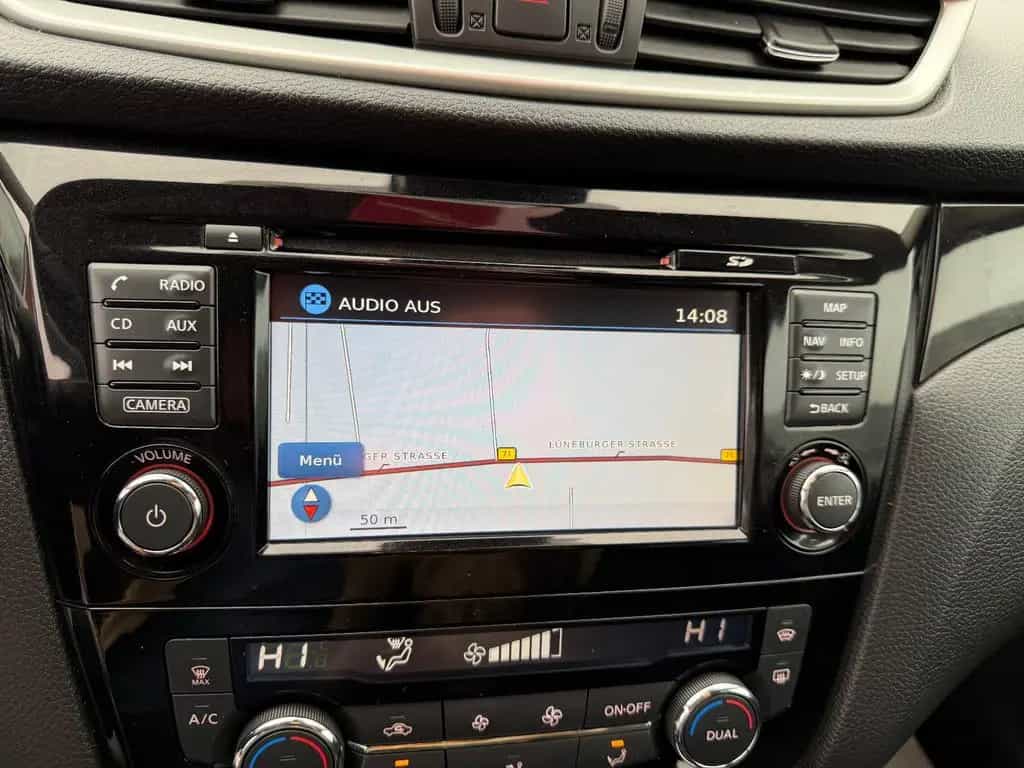 Nissan Qashqai N-Connecta/360°/Navi/Keyless/Tempomat 02/2017-photo-17