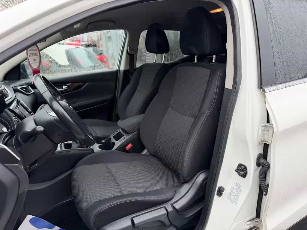 Nissan Qashqai N-Connecta/360°/Navi/Keyless/Tempomat 02/2017-photo-8