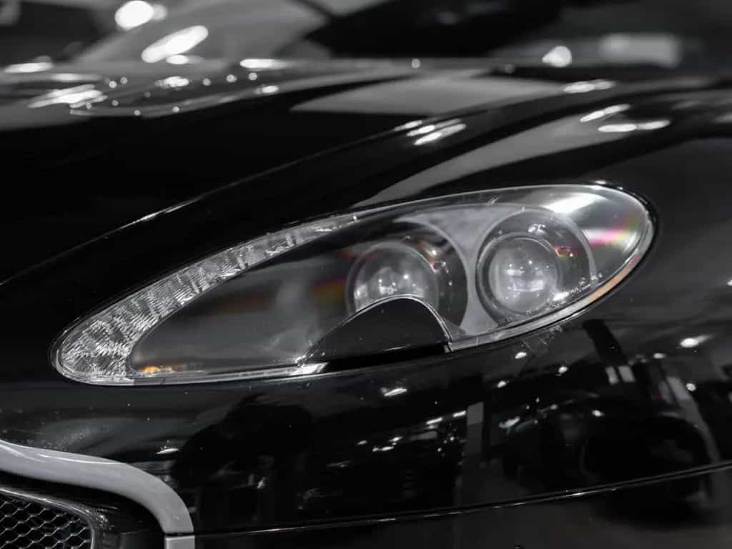 Aston Martin V12 Vantage S Coupe Aston Martin Hamburg 02/2017-photo-23