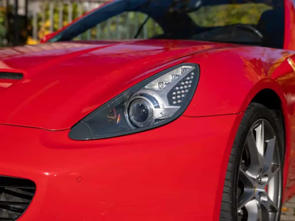 Ferrari California 4.3 V8 4-Sitzer 11/2009-photo-10