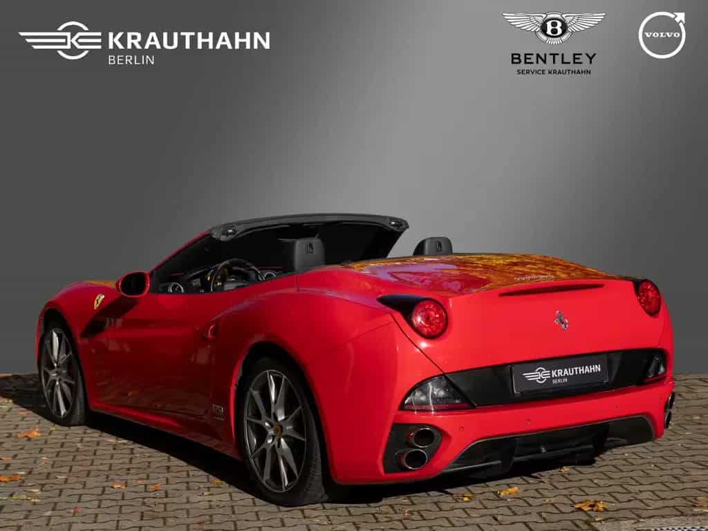 Ferrari California 4.3 V8 4-Sitzer 11/2009-photo-2