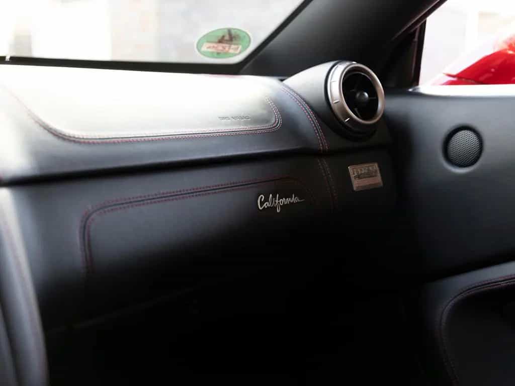 Ferrari California 4.3 V8 4-Sitzer 11/2009-photo-26
