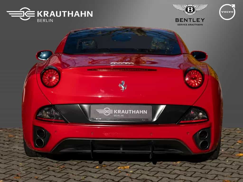 Ferrari California 4.3 V8 4-Sitzer 11/2009-photo-4
