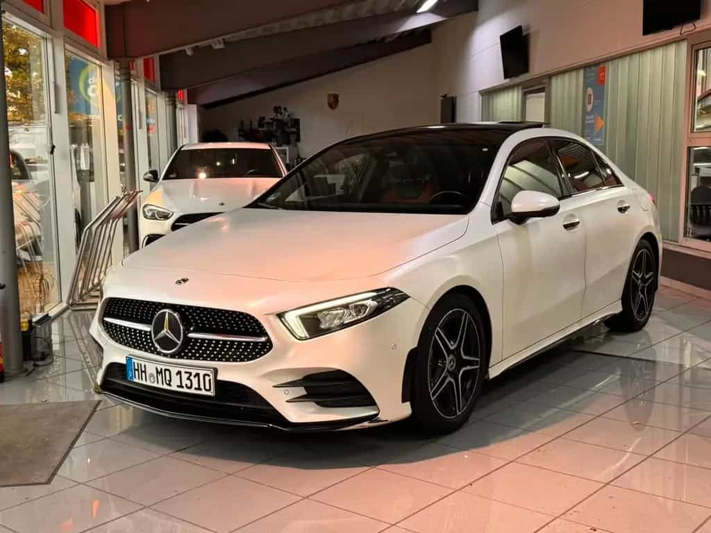 Mercedes-Benz A-Class 200d Lim. AMG Line*Pano*Memory*360* 01/2022-photo-0
