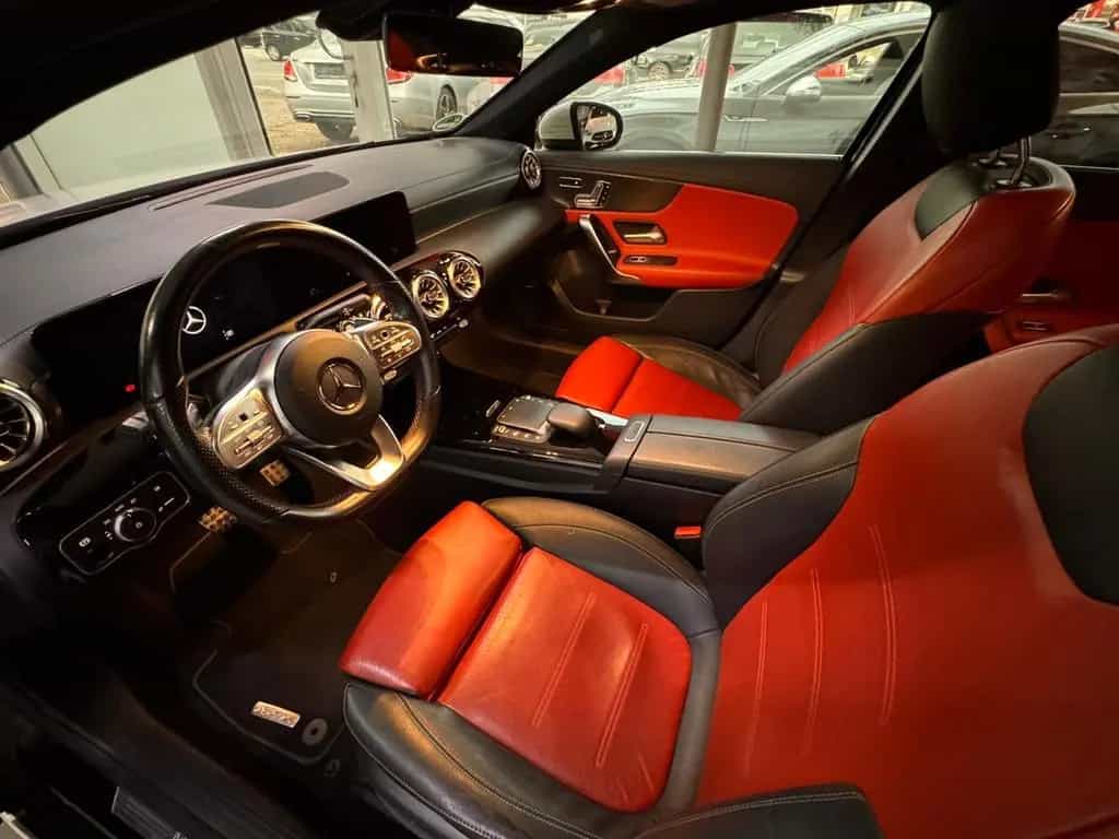 Mercedes-Benz A-Class 200d Lim. AMG Line*Pano*Memory*360* 01/2022-photo-9