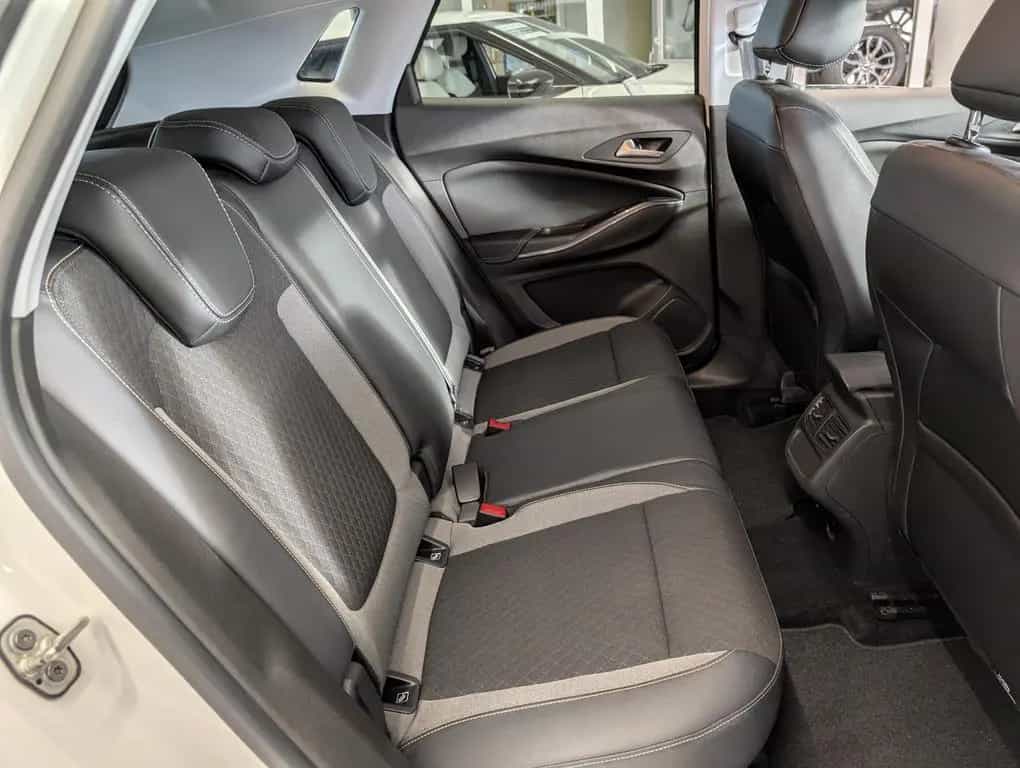 Opel Grandland 1.2 Elegance Keyless LED Parkassist 08/2021-photo-11