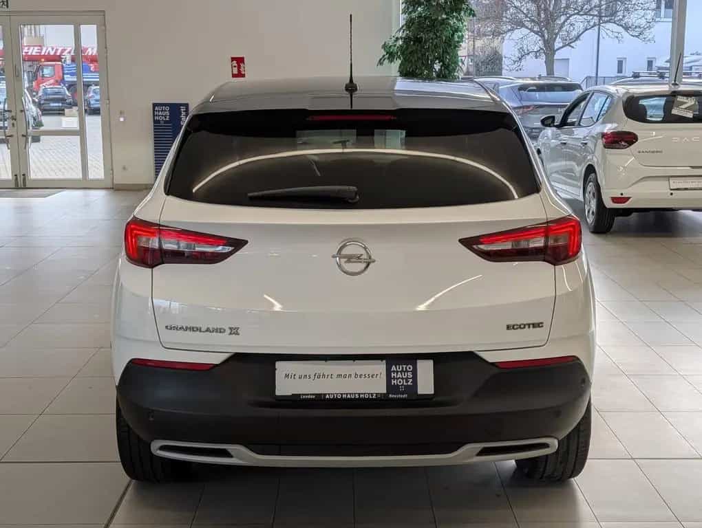 Opel Grandland 1.2 Elegance Keyless LED Parkassist 08/2021-photo-2
