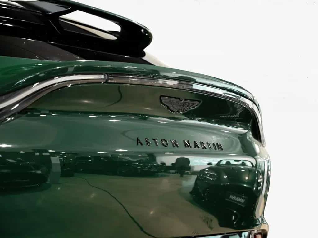 Aston Martin DBX Aston Martin Hamburg 09/2021-photo-4