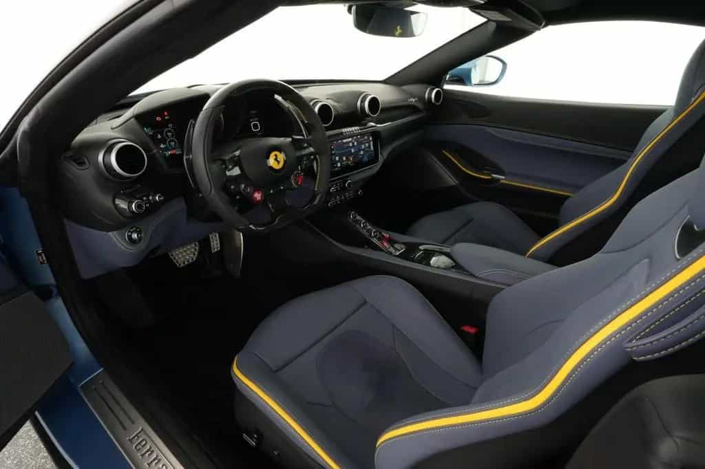 Ferrari Portofino M Sonderfarbe Avio met. 08/2023-photo-17