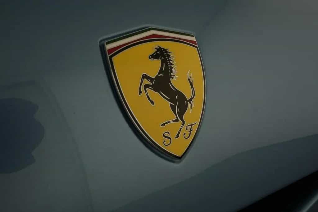 Ferrari Portofino M Sonderfarbe Avio met. 08/2023-photo-23
