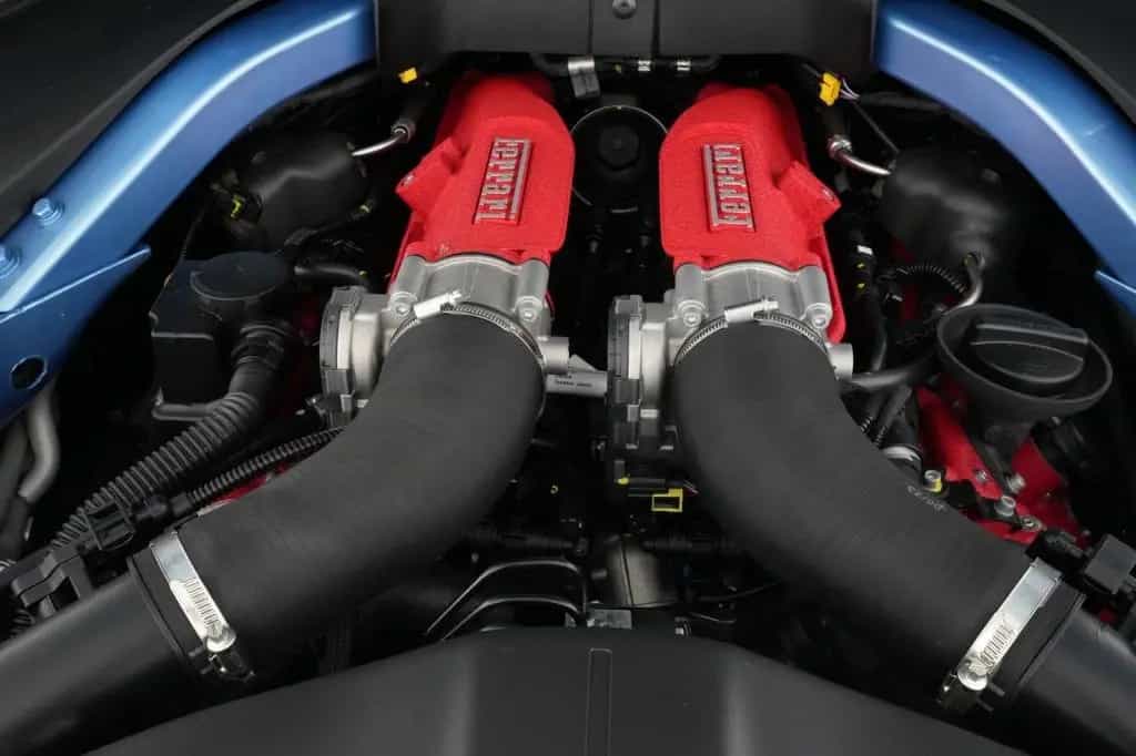 Ferrari Portofino M Sonderfarbe Avio met. 08/2023-photo-24