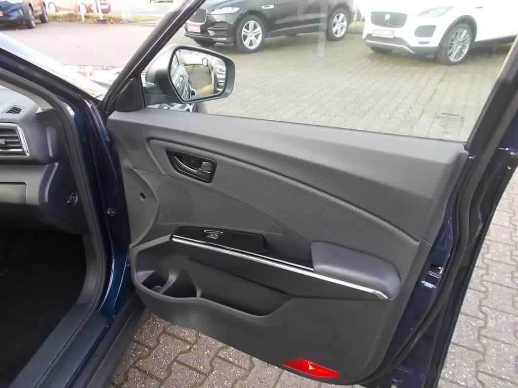 Ssangyong Tivoli Grand 1.5 T Amber  Automatik Klima Kamera 04/2022-photo-37