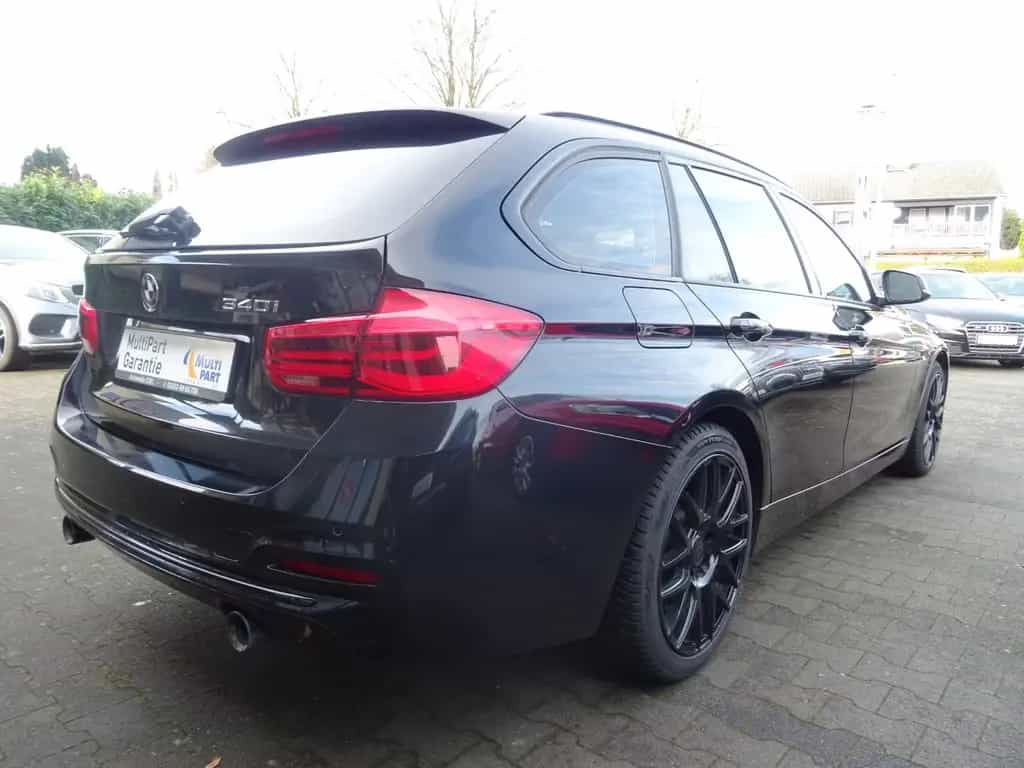 BMW 340 i Touring Sport Line LED NAVI KAMERA SHZ PDC 10/2018-photo-3