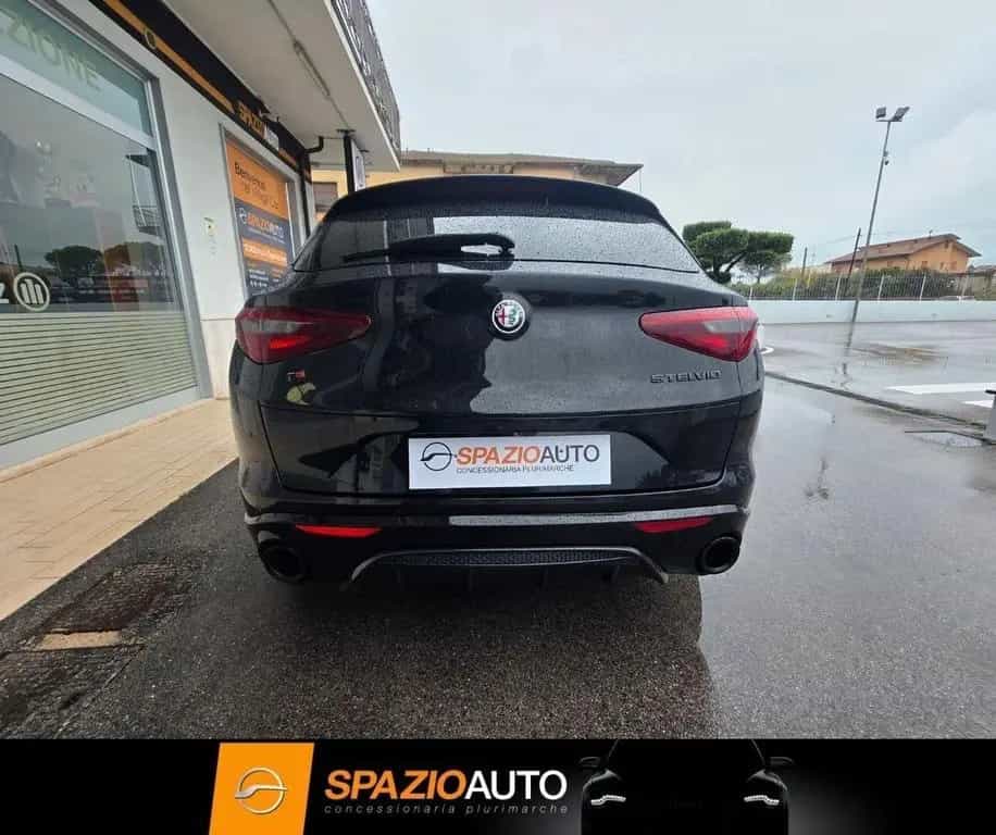 Alfa Romeo Stelvio 2.2 Turbodiesel 180 CV AT8 Q4 11/2017-photo-3