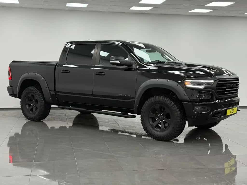 Dodge RAM 5.7 V8 HEMI Rebel*Luftfahrwerk*Panorama LED 12/2019-photo-3