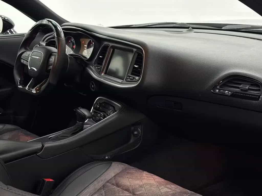 Dodge Challenger 5.7 V8 HEMI*AirRide* 21"LaChanti LED 12/2017-photo-17