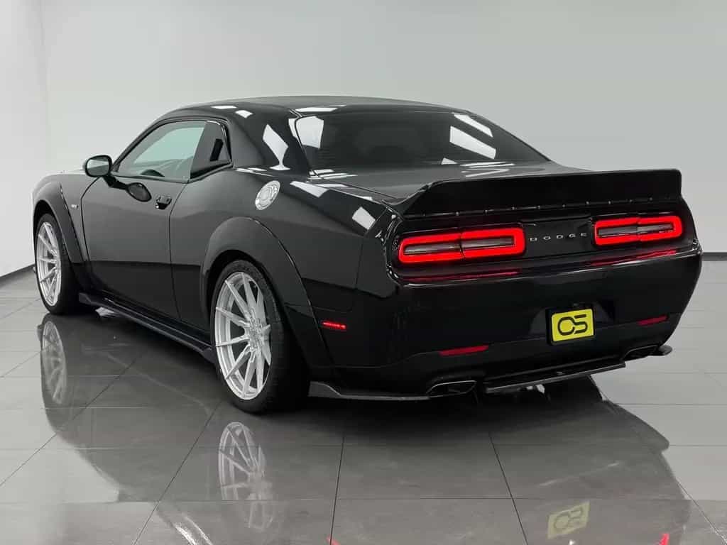 Dodge Challenger 5.7 V8 HEMI*AirRide* 21"LaChanti LED 12/2017-photo-4