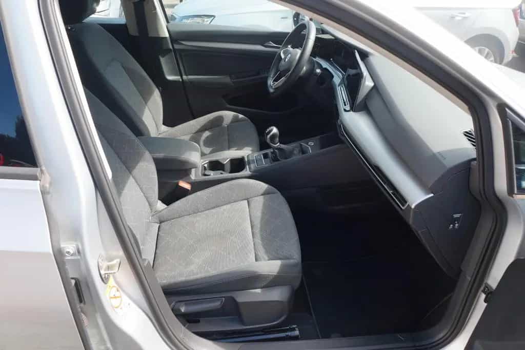 Volkswagen Golf VIII Life*LED*PDC*NAVI*SHZ*DIGITAL COCKPIT* 03/2020-photo-9