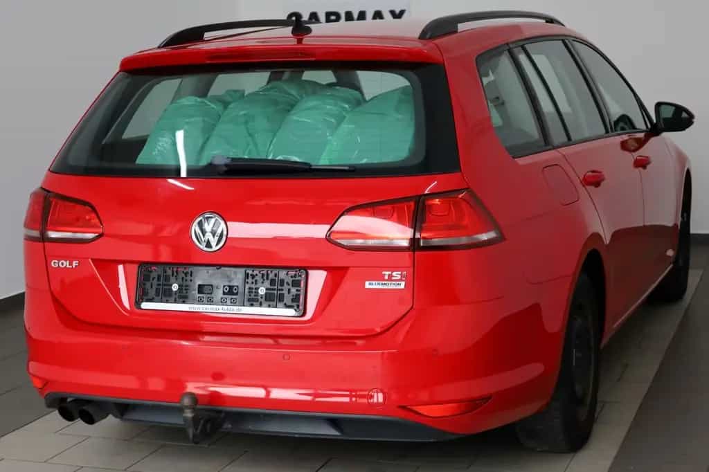 Volkswagen Golf VII Variant Comfortline T.Leder,Navi,Xenon 04/2015-photo-1