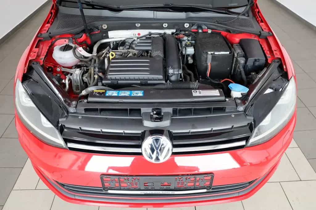 Volkswagen Golf VII Variant Comfortline T.Leder,Navi,Xenon 04/2015-photo-21