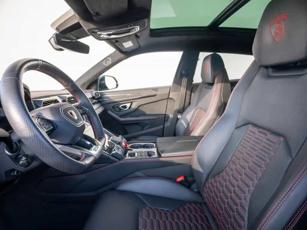 Lamborghini Urus 23" B&O PANO MASSAGE AHK PARK ASSIST BIG CA 01/2022-photo-15