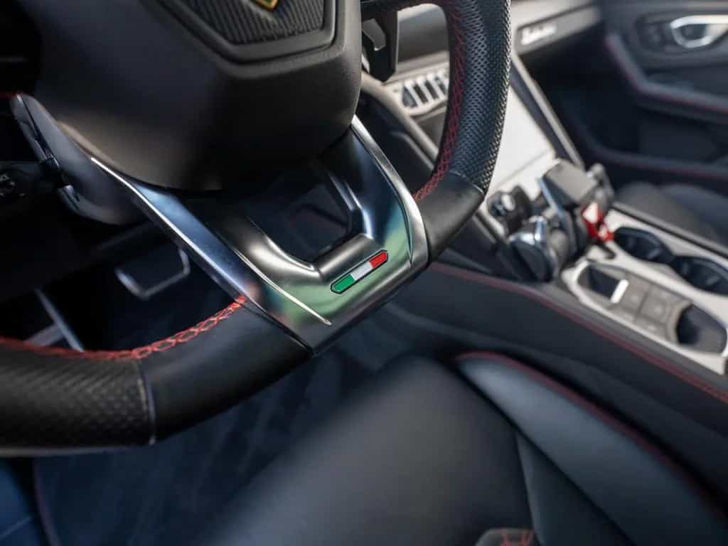 Lamborghini Urus 23" B&O PANO MASSAGE AHK PARK ASSIST BIG CA 01/2022-photo-23