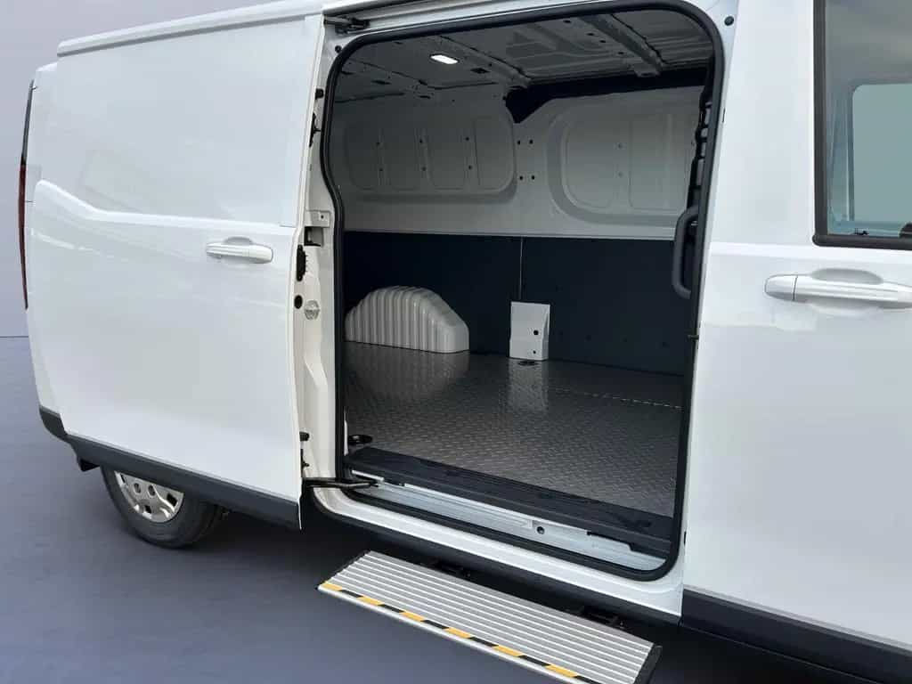 Maxus Deliver 7 Kasten L2H1 3,5t 2.0 TDCi null-photo-12
